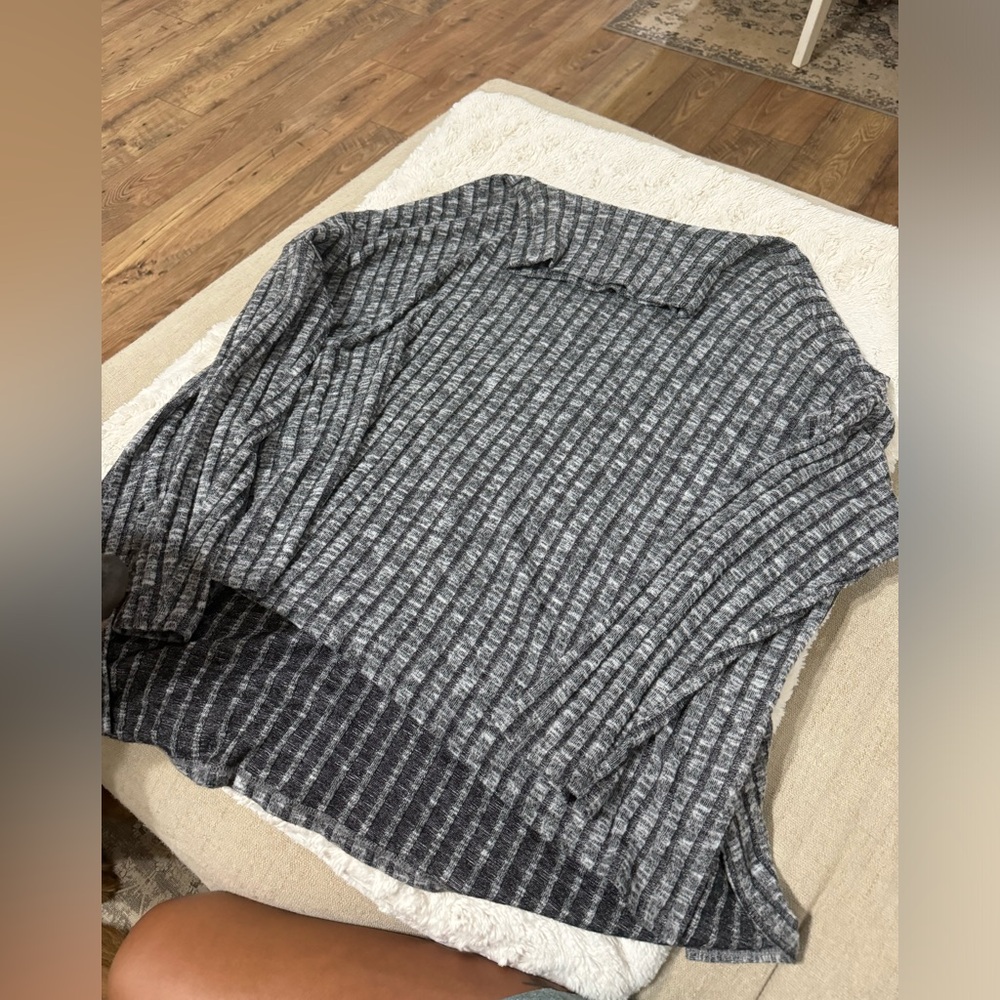 turtleneck top